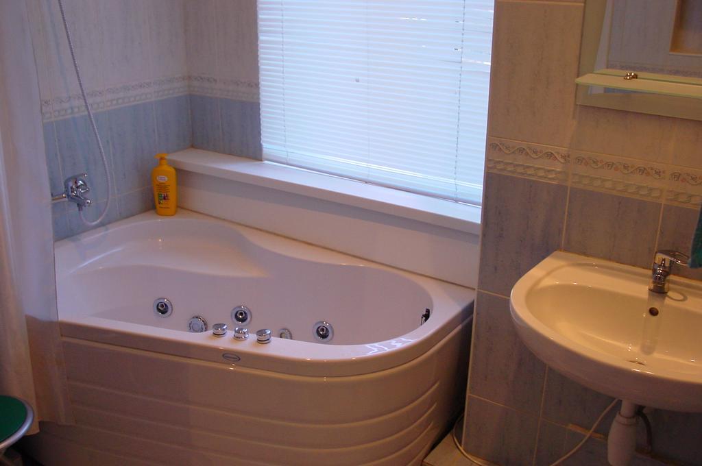 Apartement Kruglouniversitetska 2/1 Kijów Zewnętrze zdjęcie